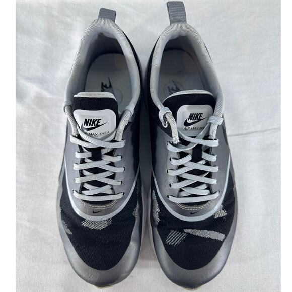 Nike Air Max Thea Women's sz 8 Silver Gray Camo Lightweight Sneaker Running Shoe - Picture 6 of 10